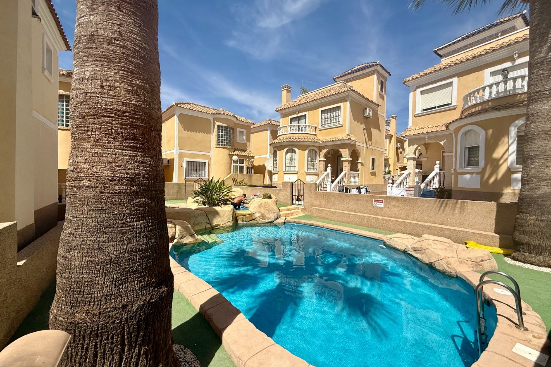 Rynek wtórny - Willa -
Orihuela Costa - Villamartín