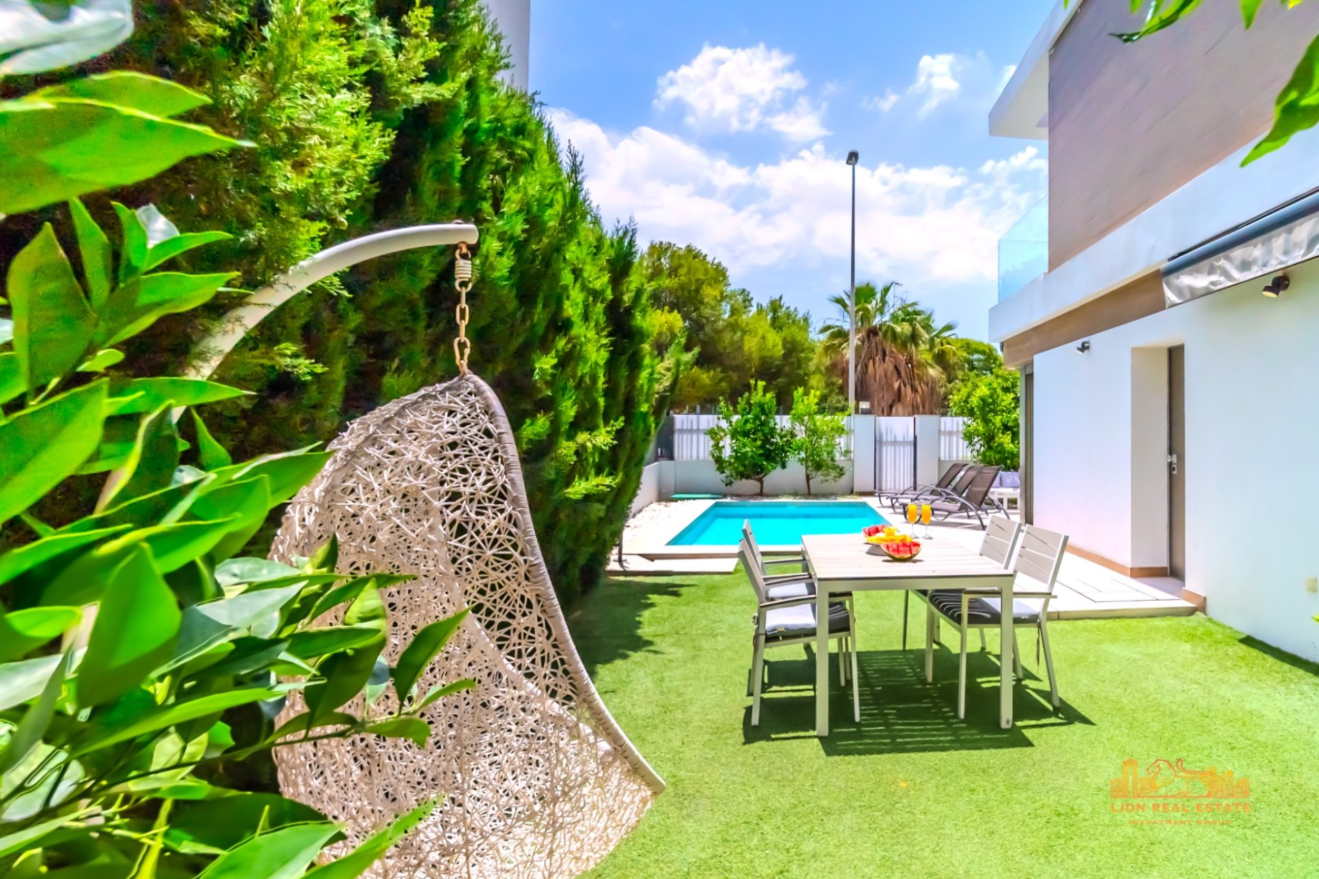 Rynek wtórny - Willa -
Orihuela Costa - Villamartín