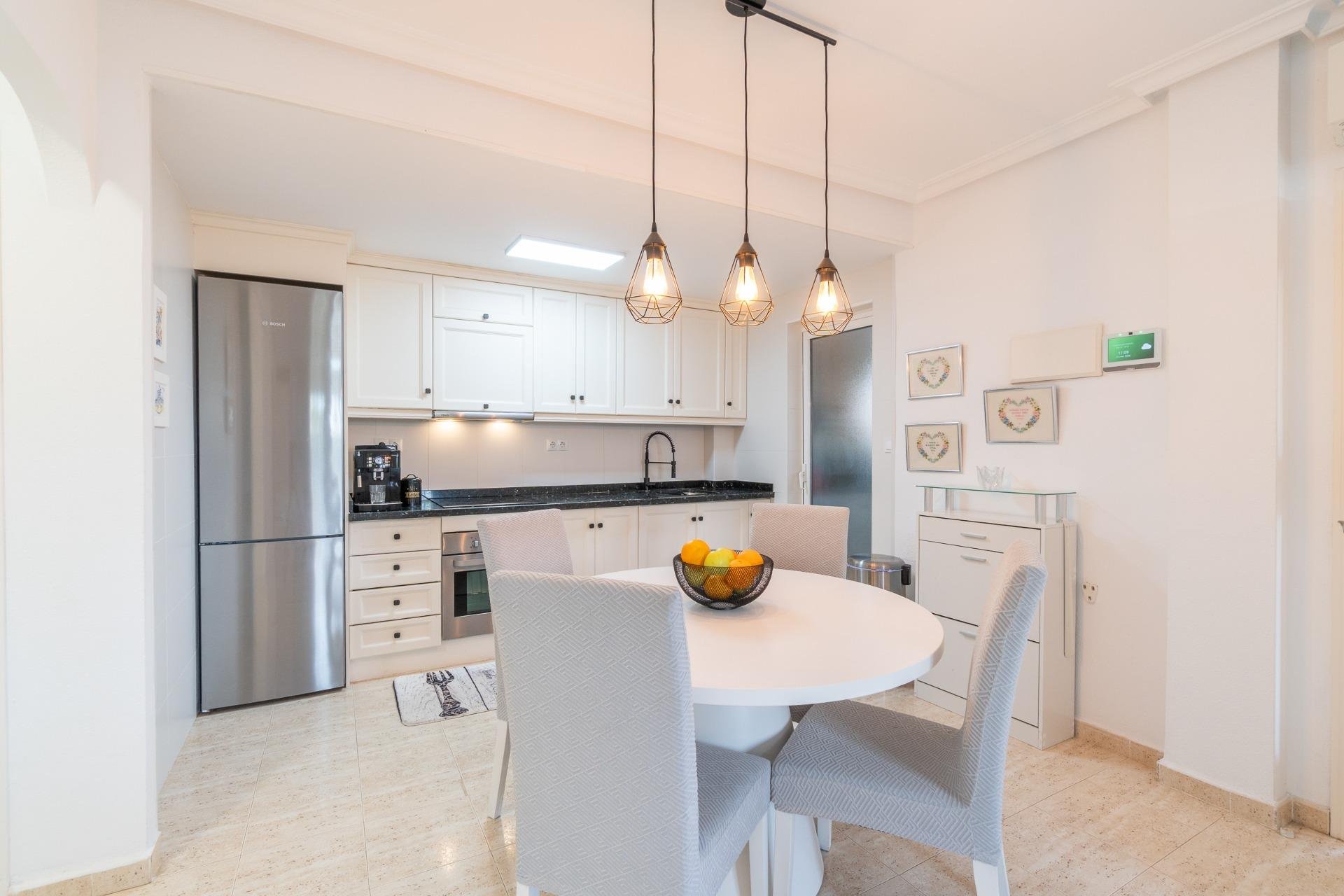 Rynek wtórny - Willa -
Orihuela Costa - Zeniamar-Horizonte-La Campana