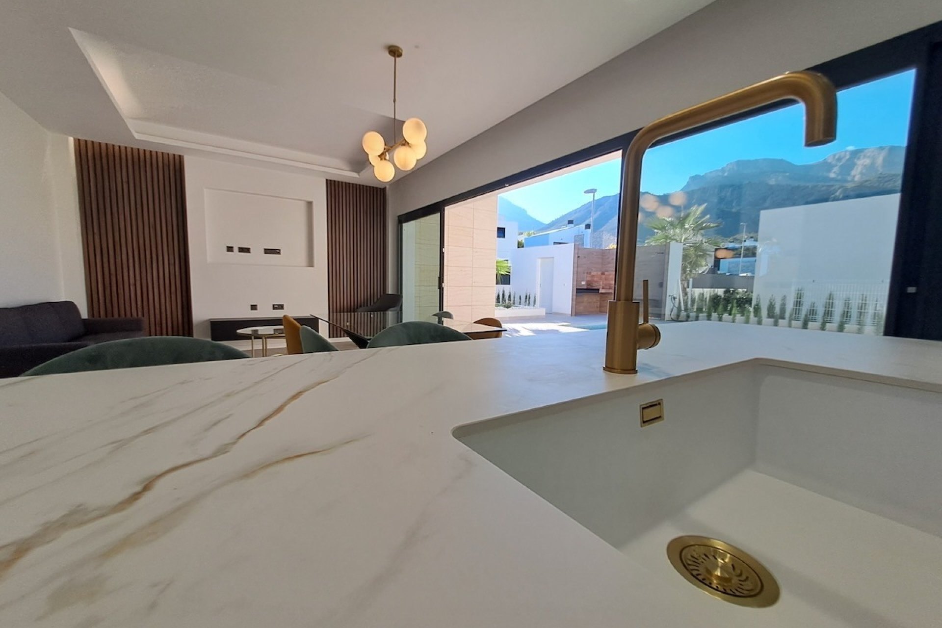 Rynek wtórny - Willa -
Polop - Urbanizaciones