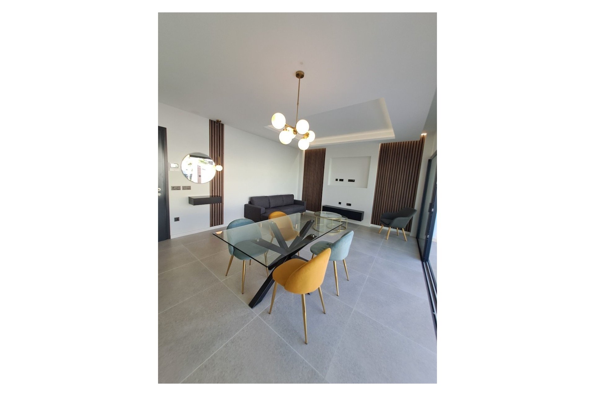 Rynek wtórny - Willa -
Polop - Urbanizaciones