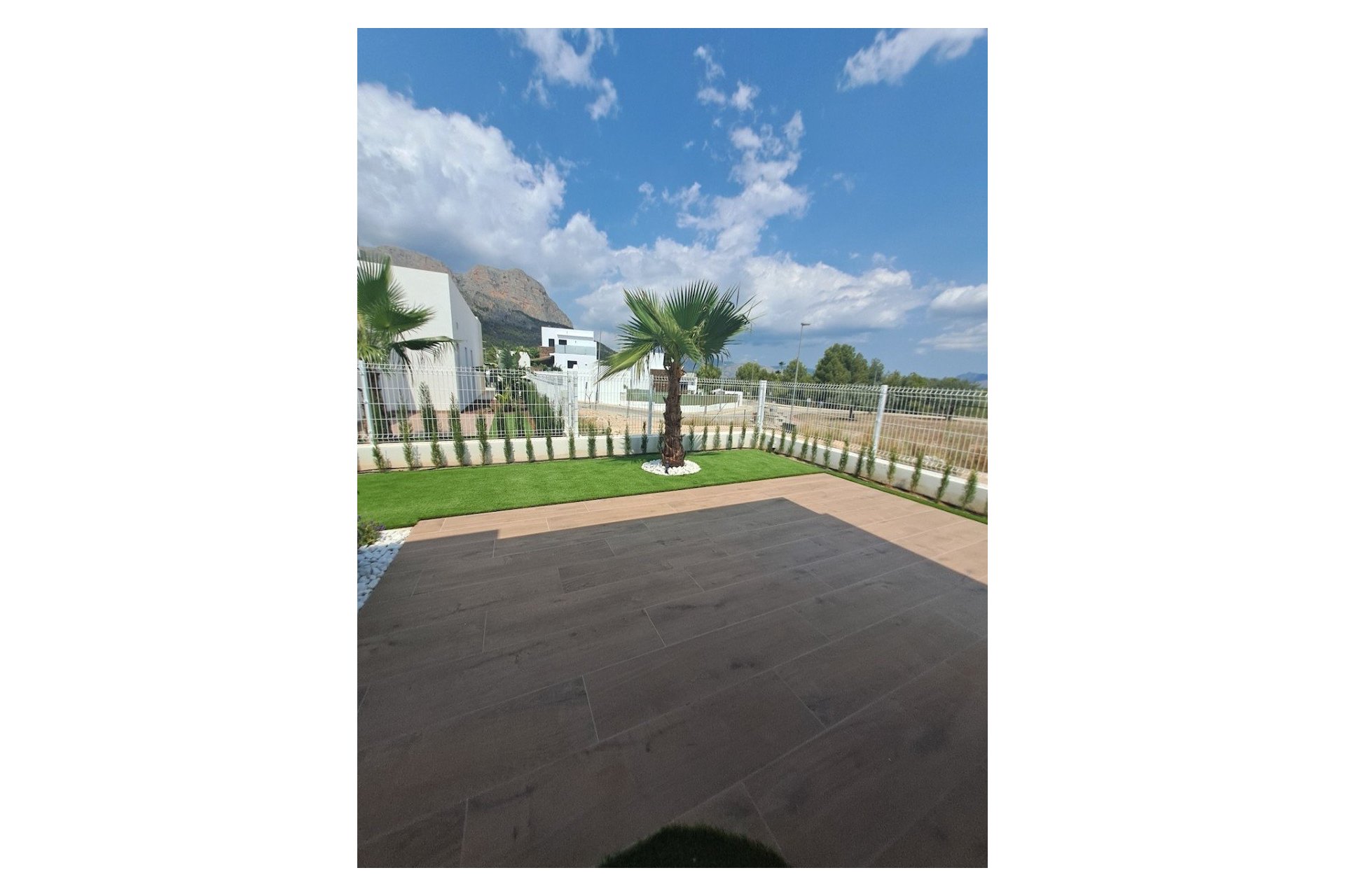 Rynek wtórny - Willa -
Polop - Urbanizaciones