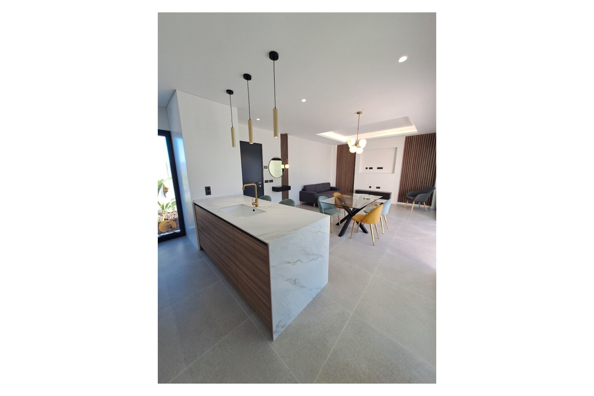 Rynek wtórny - Willa -
Polop - Urbanizaciones