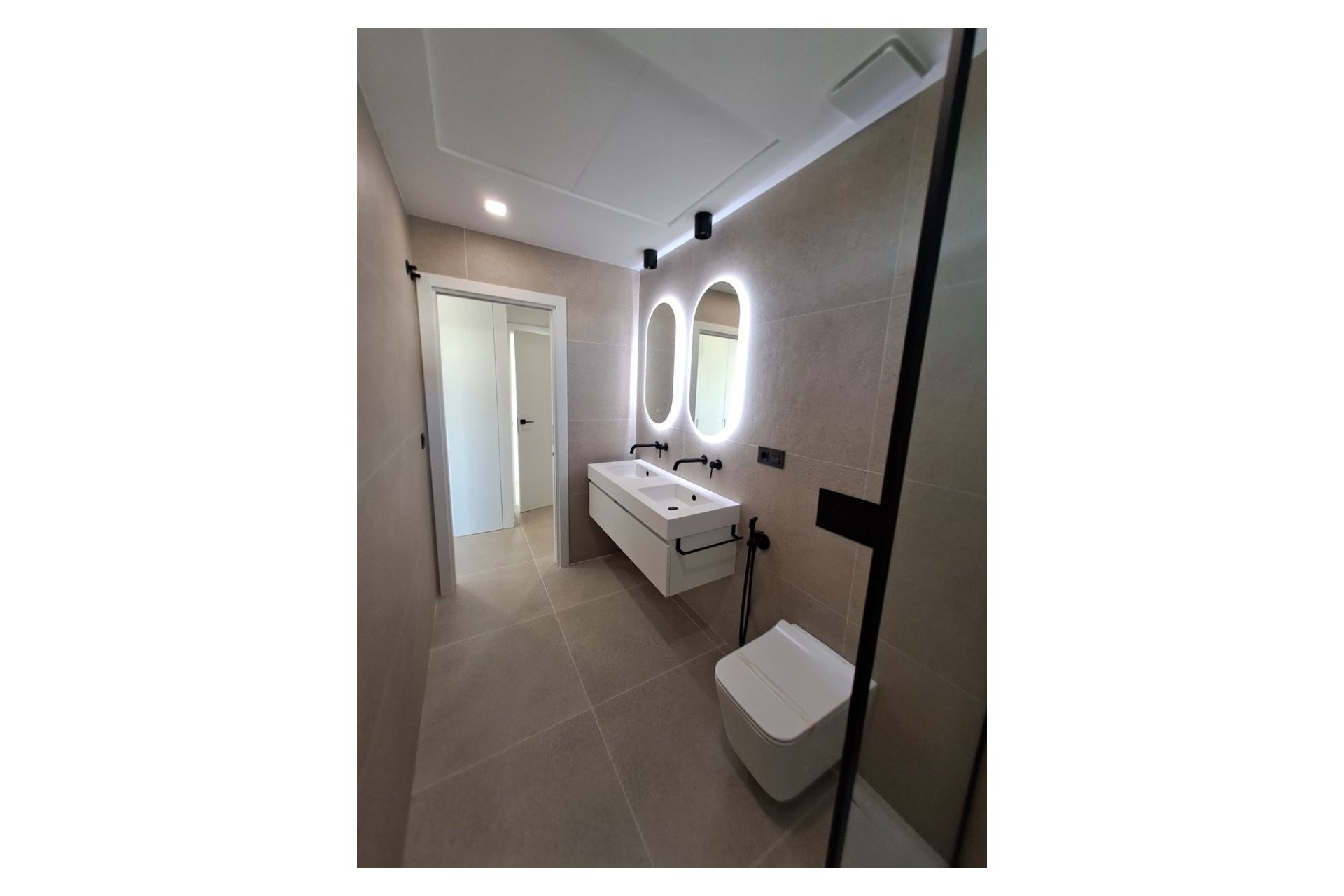 Rynek wtórny - Willa -
Polop - Urbanizaciones