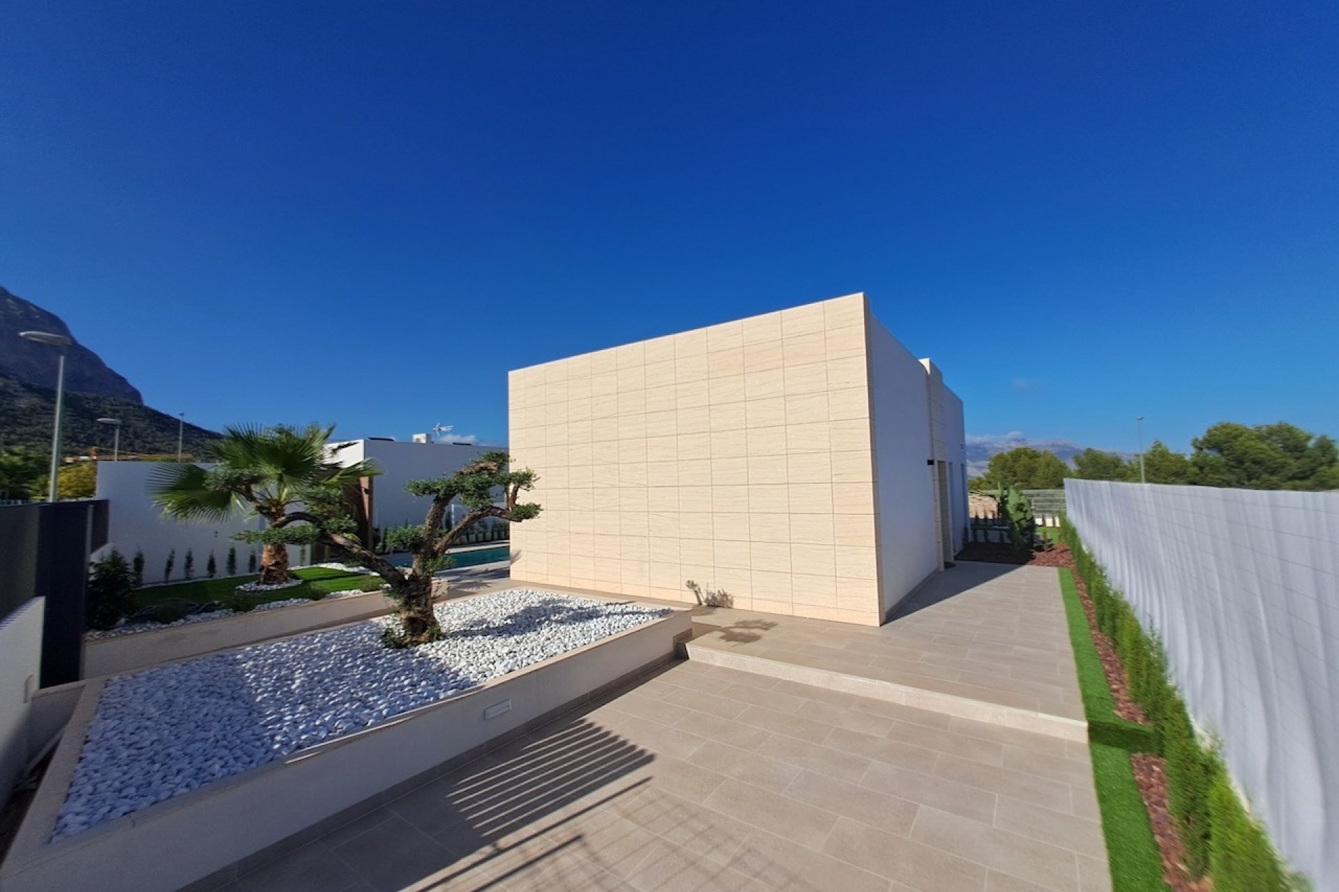 Rynek wtórny - Willa -
Polop - Urbanizaciones