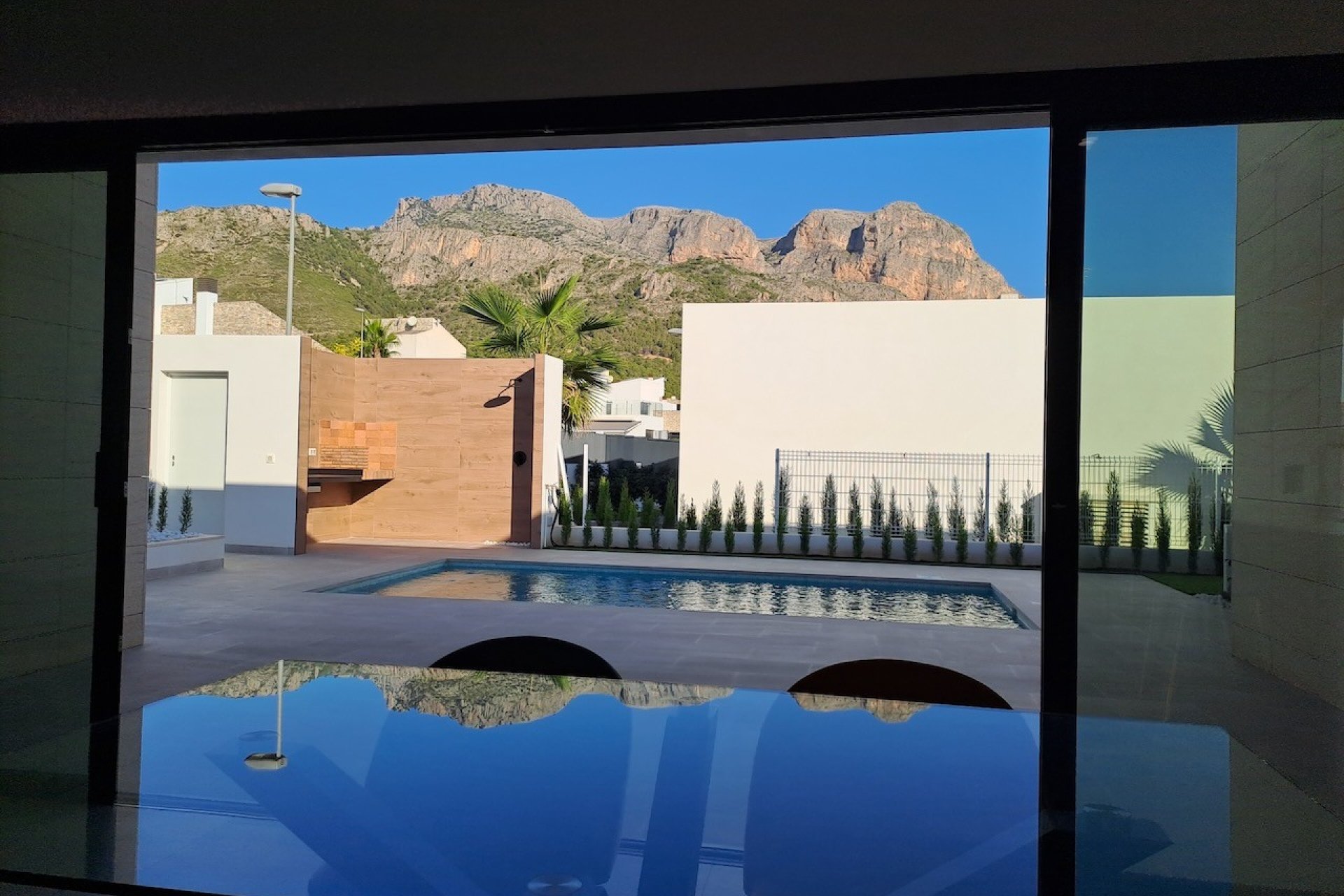 Rynek wtórny - Willa -
Polop - Urbanizaciones