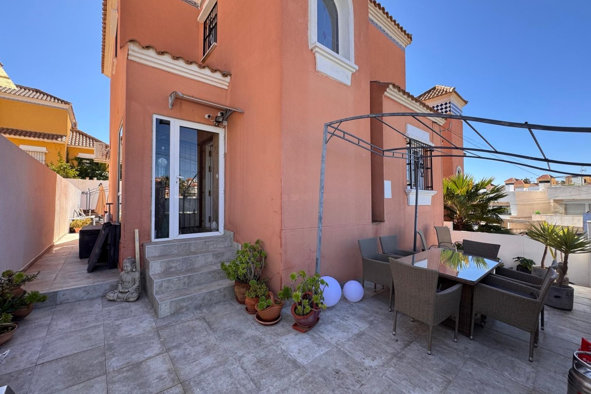 Rynek wtórny - Willa -
San Miguel de Salinas - Blue Lagoon