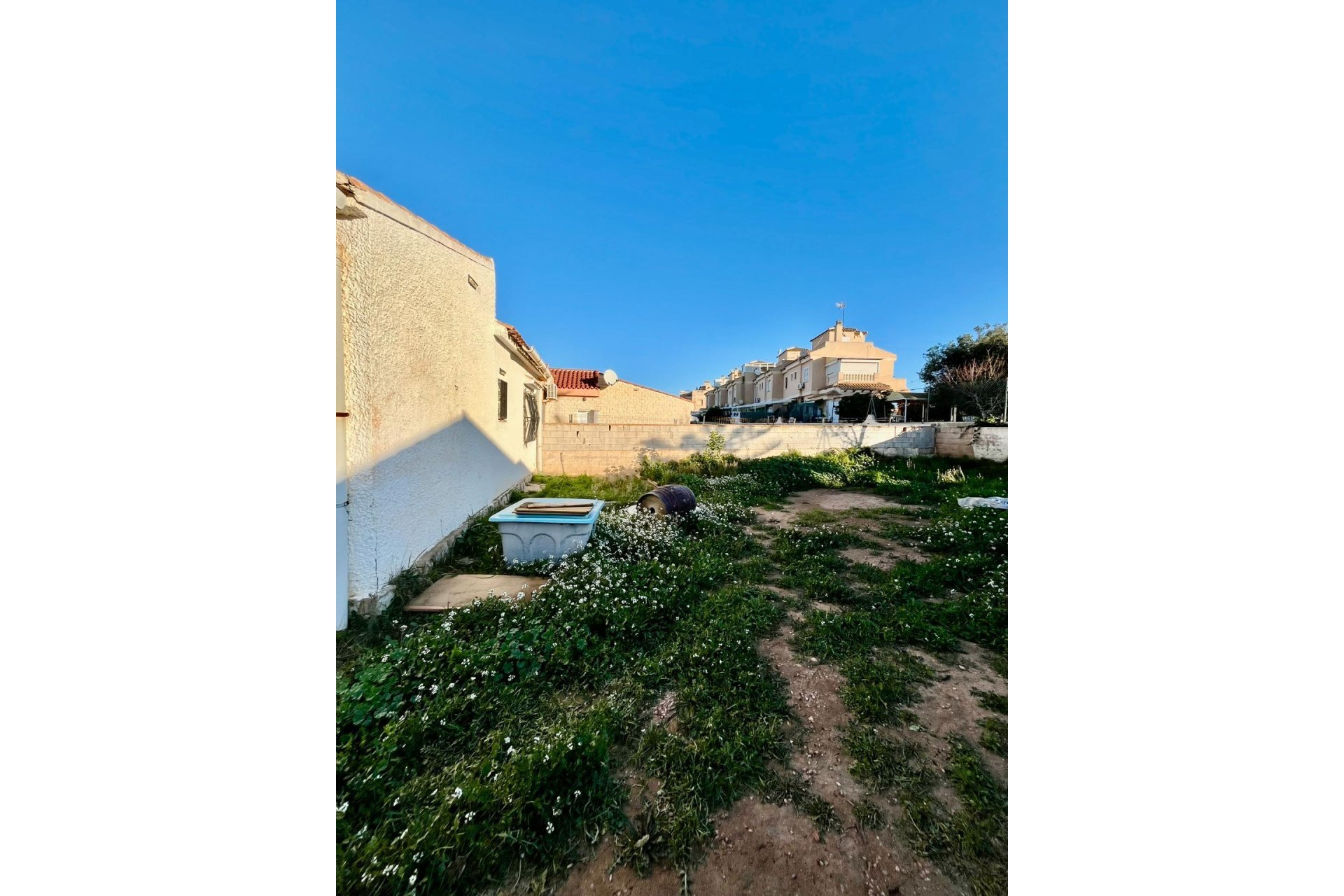 Rynek wtórny - Willa -
Torrevieja - Aguas Nuevas