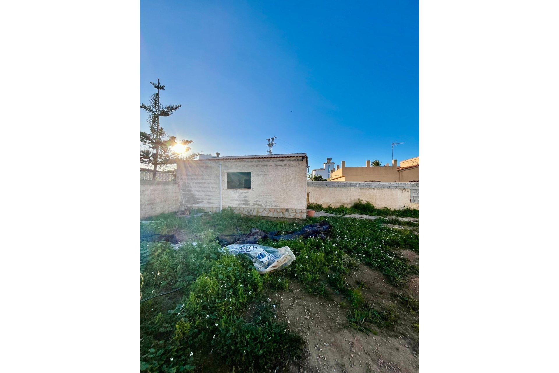 Rynek wtórny - Willa -
Torrevieja - Aguas Nuevas