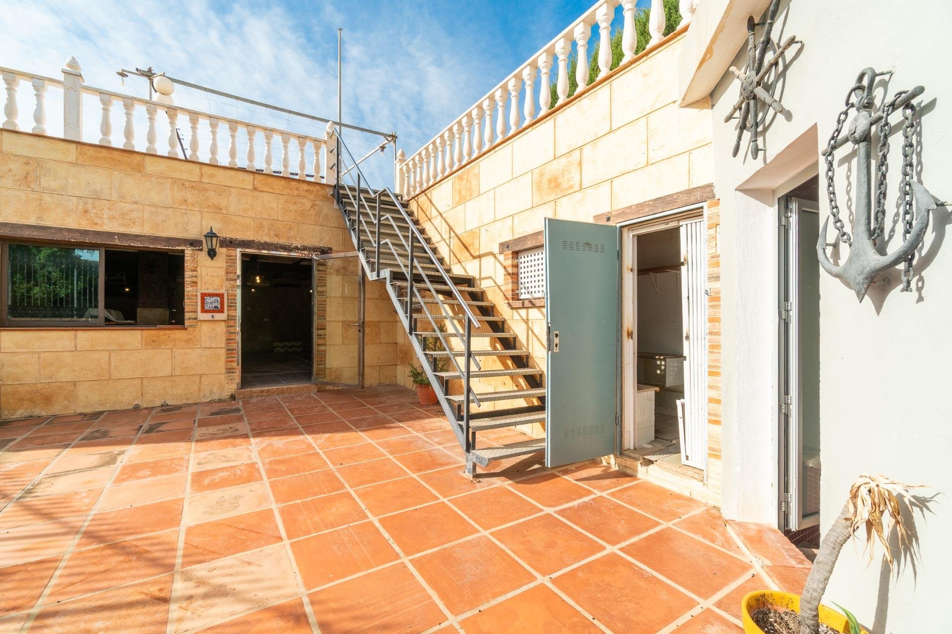 Rynek wtórny - Willa -
Torrevieja - Orihuela costa