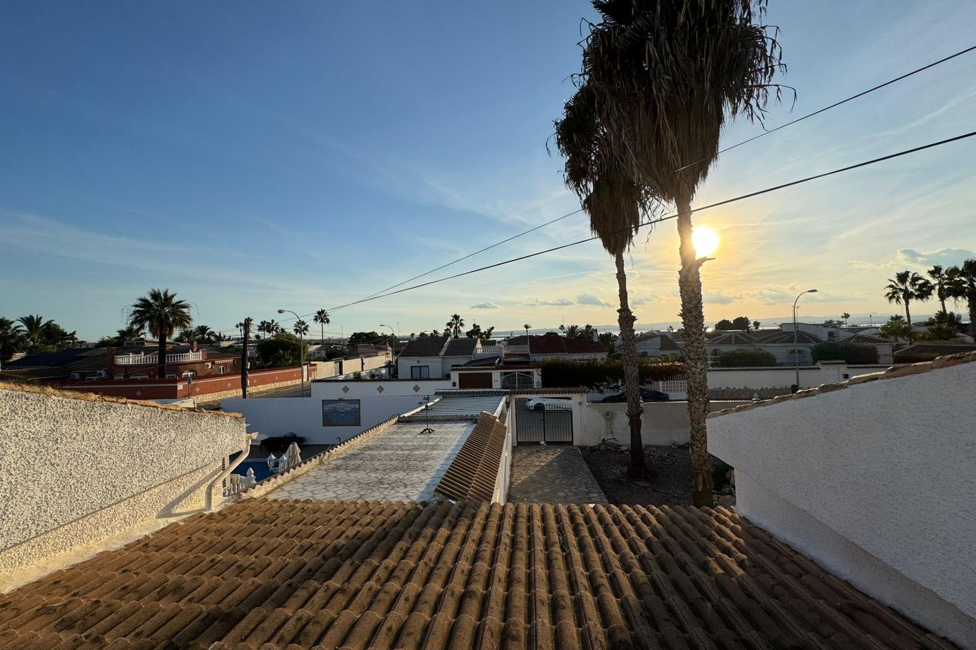 Rynek wtórny - Willa -
Torrevieja - San Luis - Chaparal