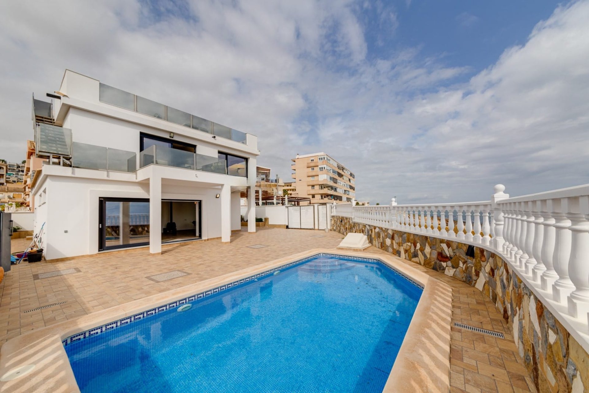 Rynek wtórny - Willa -
Torrevieja - Torre La Mata