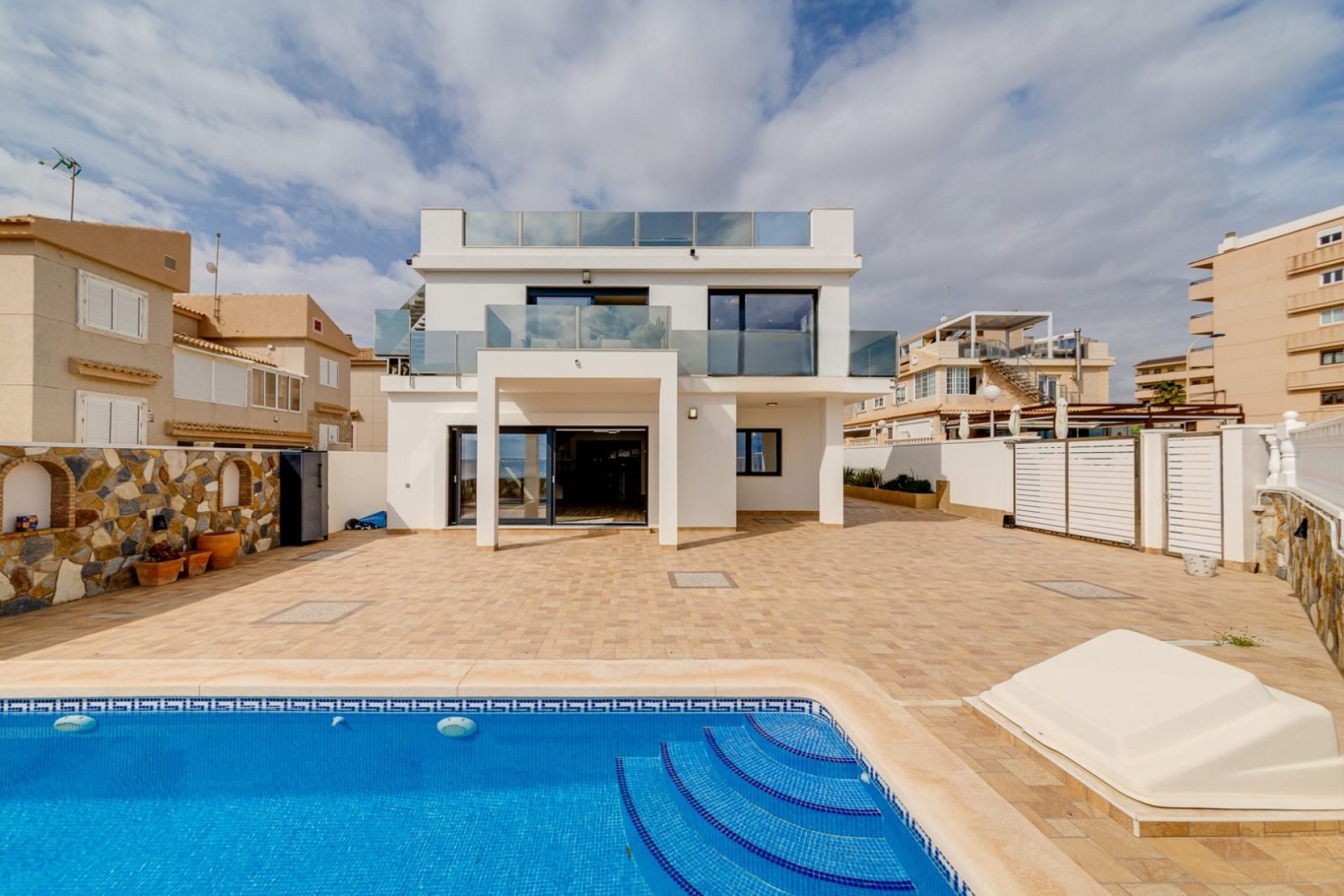 Rynek wtórny - Willa -
Torrevieja - Torre La Mata