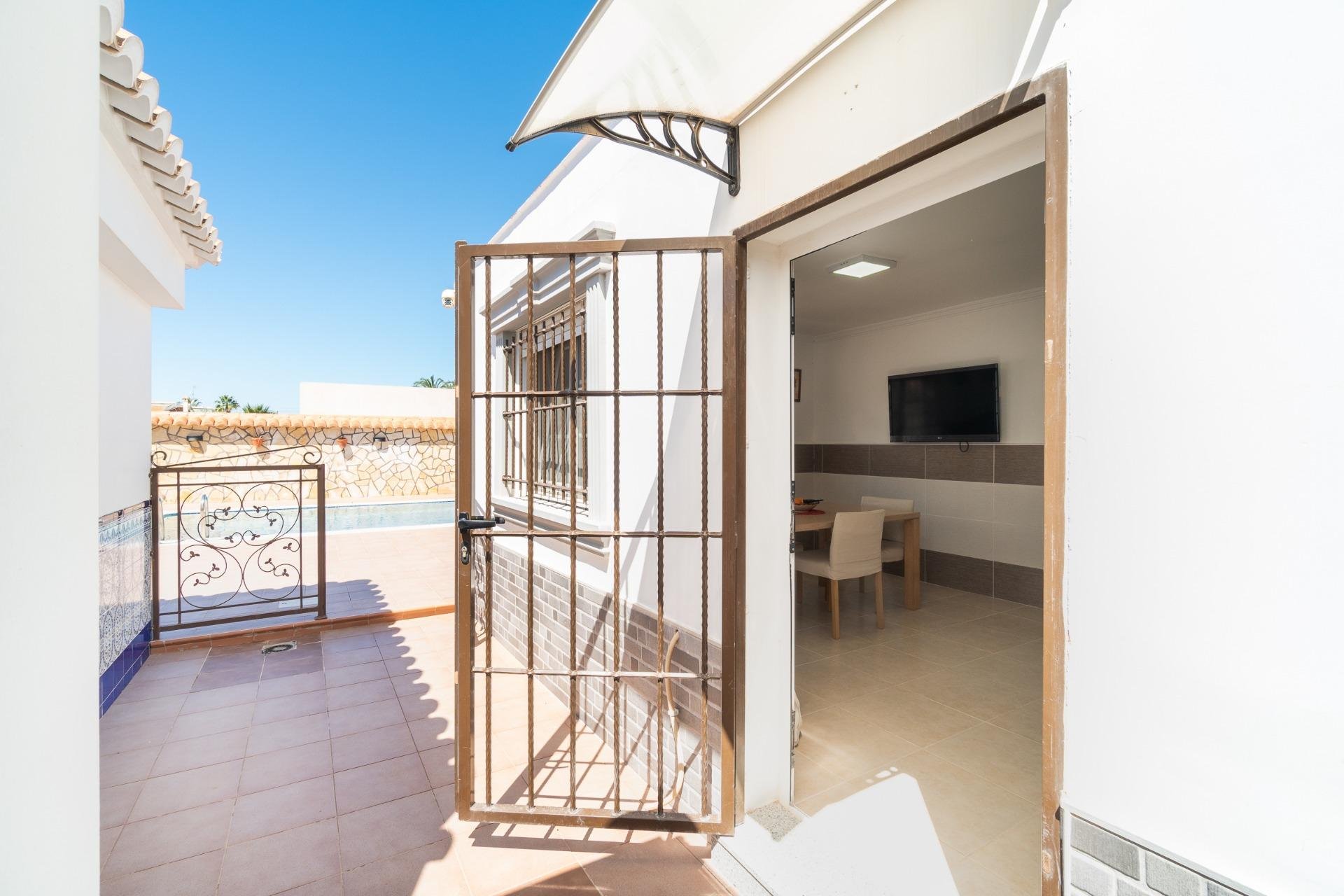 Rynek wtórny - Willa -
Torrevieja - Torreta florida