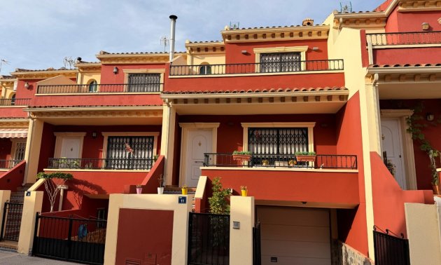 Townhouse - Resale - Catral -
                Catral - Town