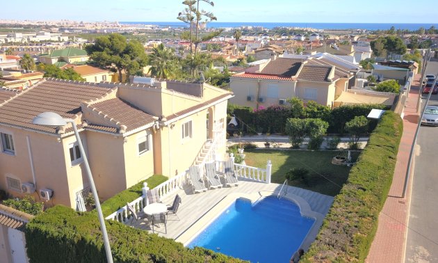 Townhouse - Resale - Orihuela Costa -
                Los Balcones