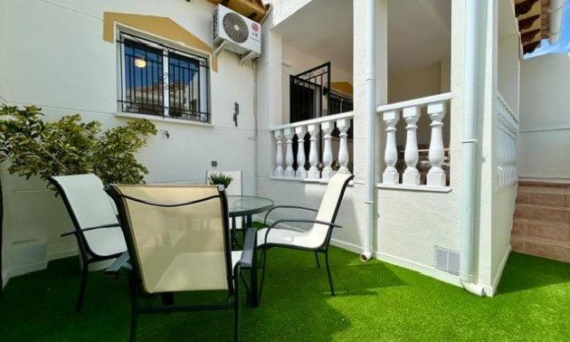 Townhouse - Resale - Orihuela -
                Urbanización Perla del Mar