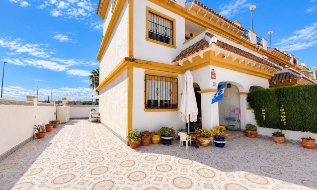 Townhouse - Resale - Torrevieja -
                Torretas  - La Siesta - El Limonar