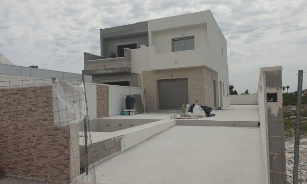 Villa - Obra nueva - Daya Nueva - Pueblo