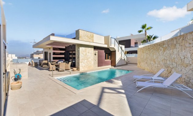 Villa - Resale - Benimar -
                Rojales Hills