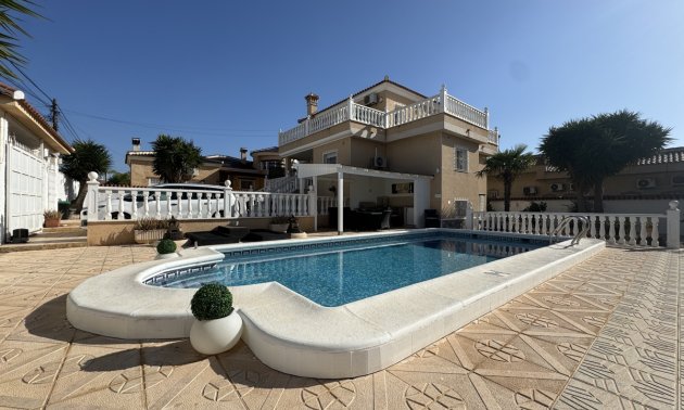 Villa - Resale - Ciudad Quesada - Ciudad Quesada - Town