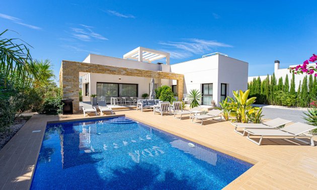 Villa - Resale - Ciudad Quesada - Doña Pepa