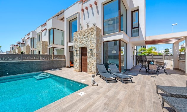 Villa - Resale - Ciudad Quesada - La Laguna