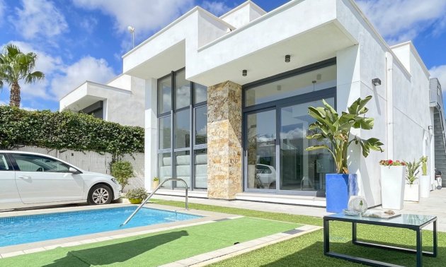 Villa - Resale - Ciudad Quesada - La Laguna