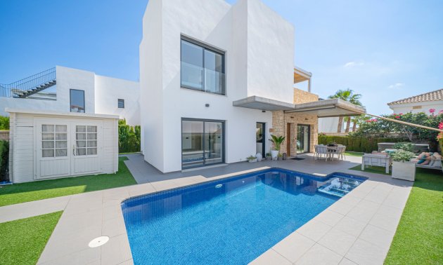 Villa - Resale - Ciudad Quesada -
                La Laguna