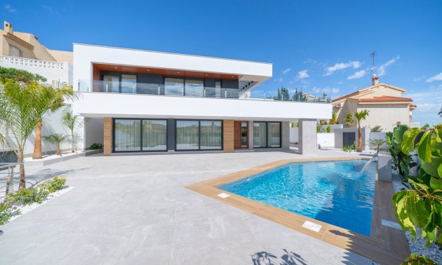 Villa - Resale - Ciudad Quesada -
                La Marquesa