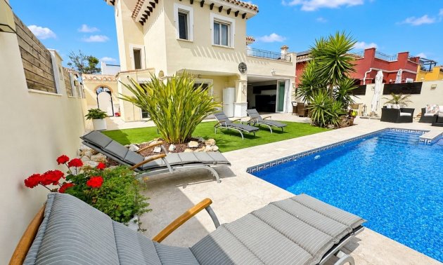 Villa - Resale - Mar Menor Golf Resort -
                Mar Menor Golf Resort - Centre