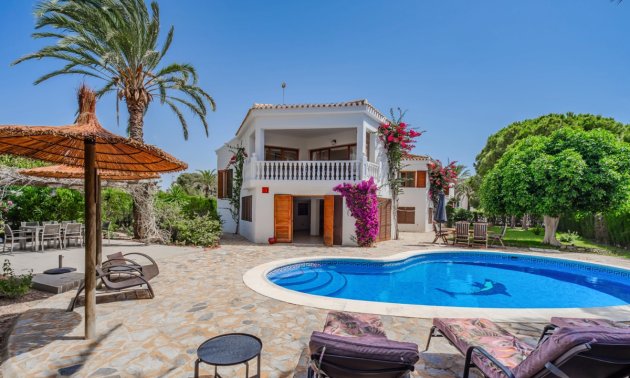 Villa - Resale - Orihuela Costa - Cabo Roig