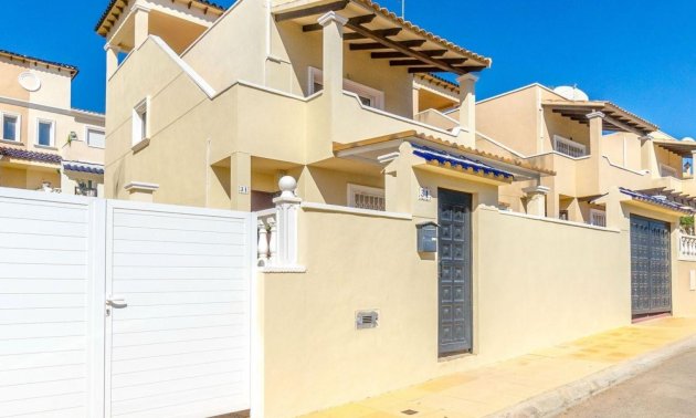 Villa - Resale - Orihuela Costa -
                El Galan