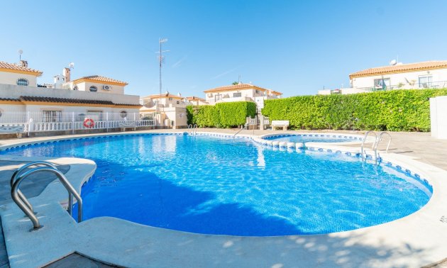 Villa - Resale - Orihuela Costa -
                Playa Flamenca
