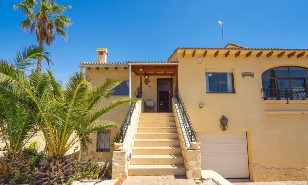 Villa - Resale - Orihuela Costa - Villamartín