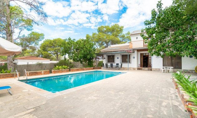 Villa - Resale - Pilar de la Horadada - Pinar de Campoverde