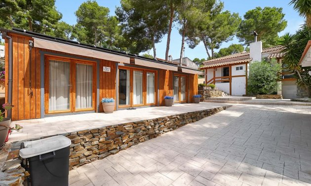 Villa - Resale - Pinar de Campoverde -
                Pinar de Campoverde - Village