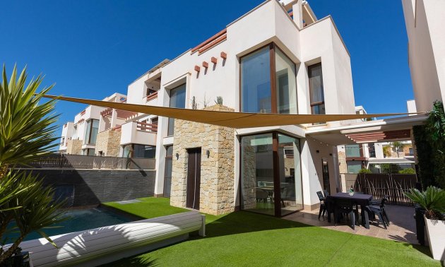 Villa - Resale - Rojales -
                Pueblo bravo