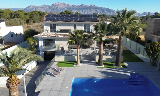 Villa - Reventa - Alfaz del Pi -
                Alfaz del Pi - Town