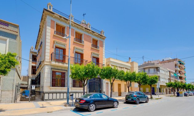 Villa - Reventa - Callosa De Segura -
                Callosa De Segura