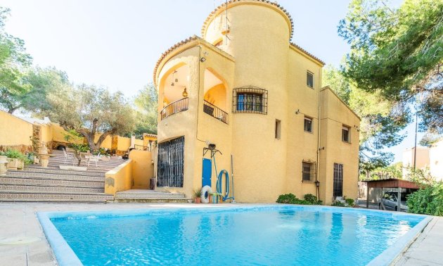 Villa - Reventa - Orihuela Costa - Villamartin