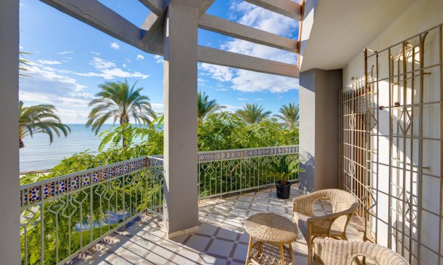 Villa - Reventa - Santa Pola -
                Santa Pola