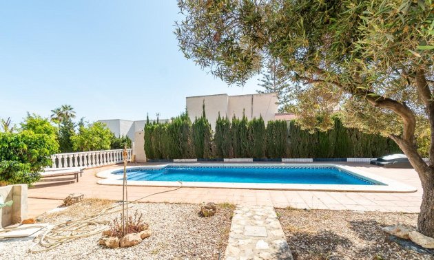 Villa - Reventa - Torrevieja -
                La Mata