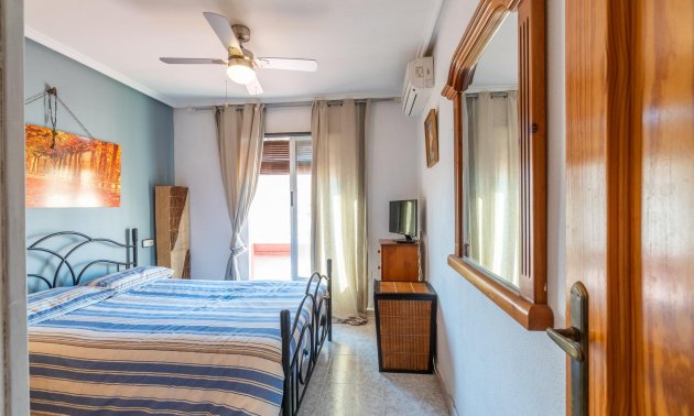 Villa - Reventa - Torrevieja -
                Los Balcones - Los Altos del Edén