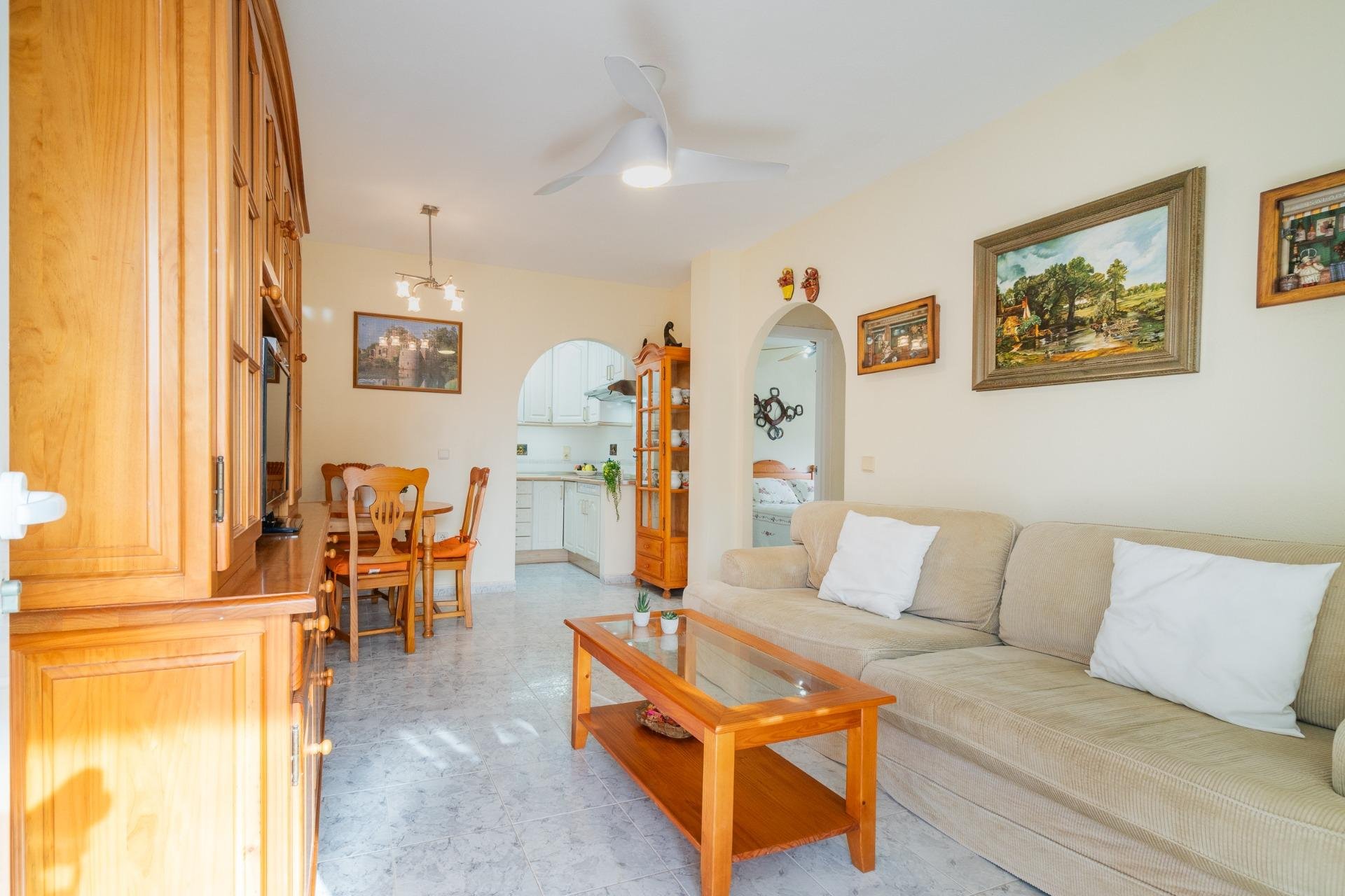 Wynajem długoterminowy - Bungalowy -
Orihuela Costa - Playa Flamenca