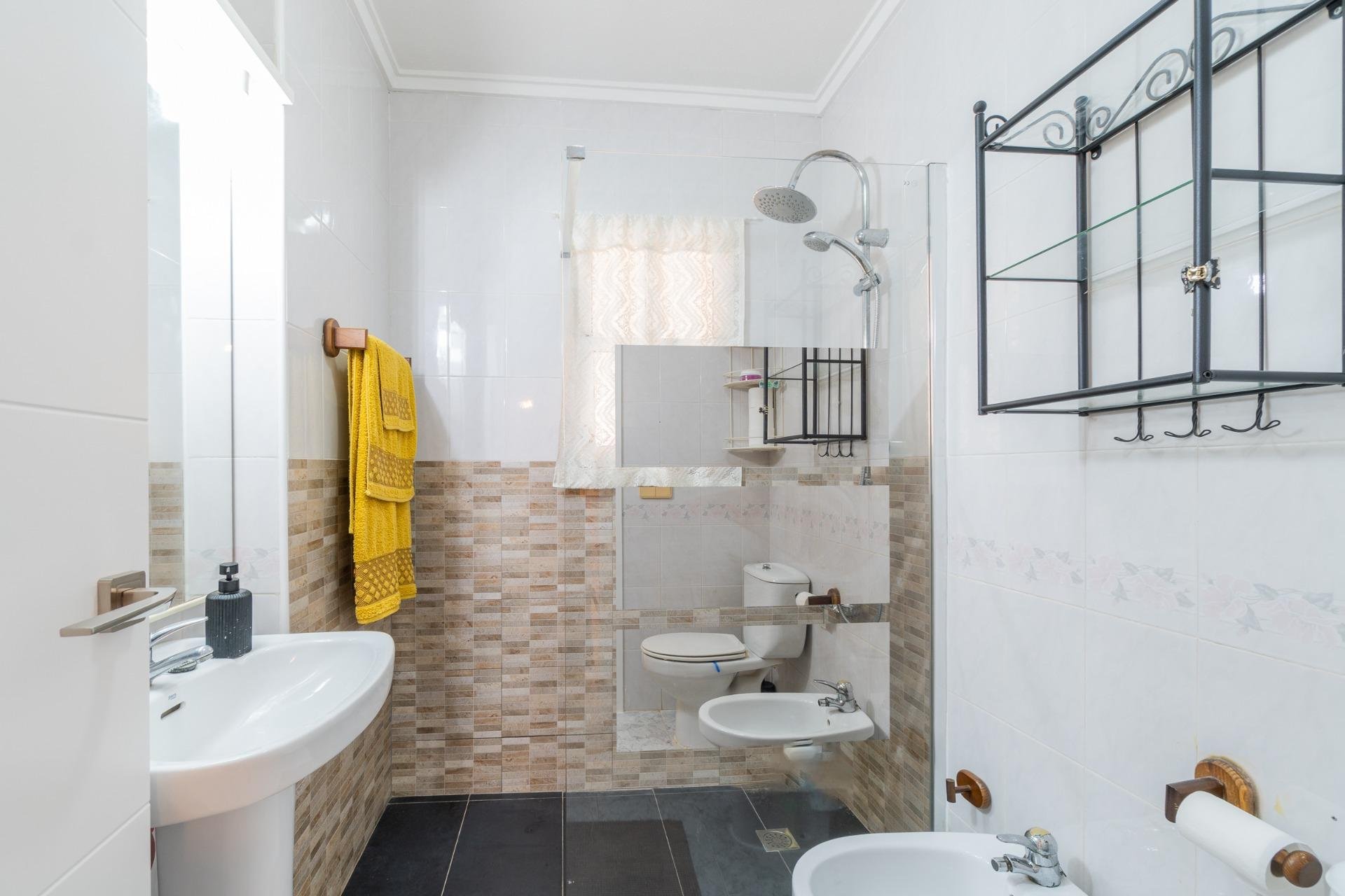 Wynajem długoterminowy - Bungalowy -
Orihuela Costa - Playa Flamenca