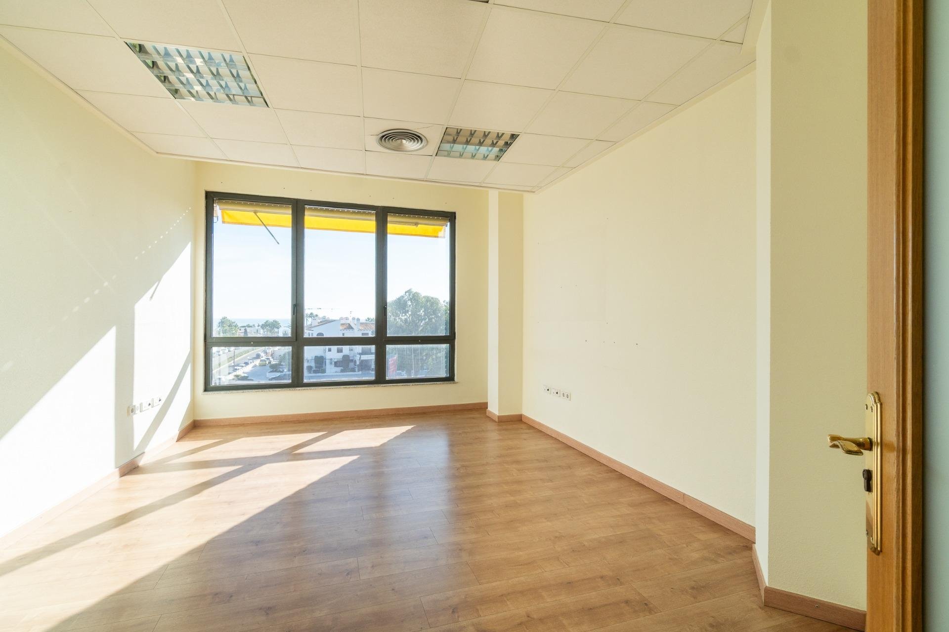 Wynajem długoterminowy - Lokal handlowy -
Orihuela Costa - Playa Flamenca