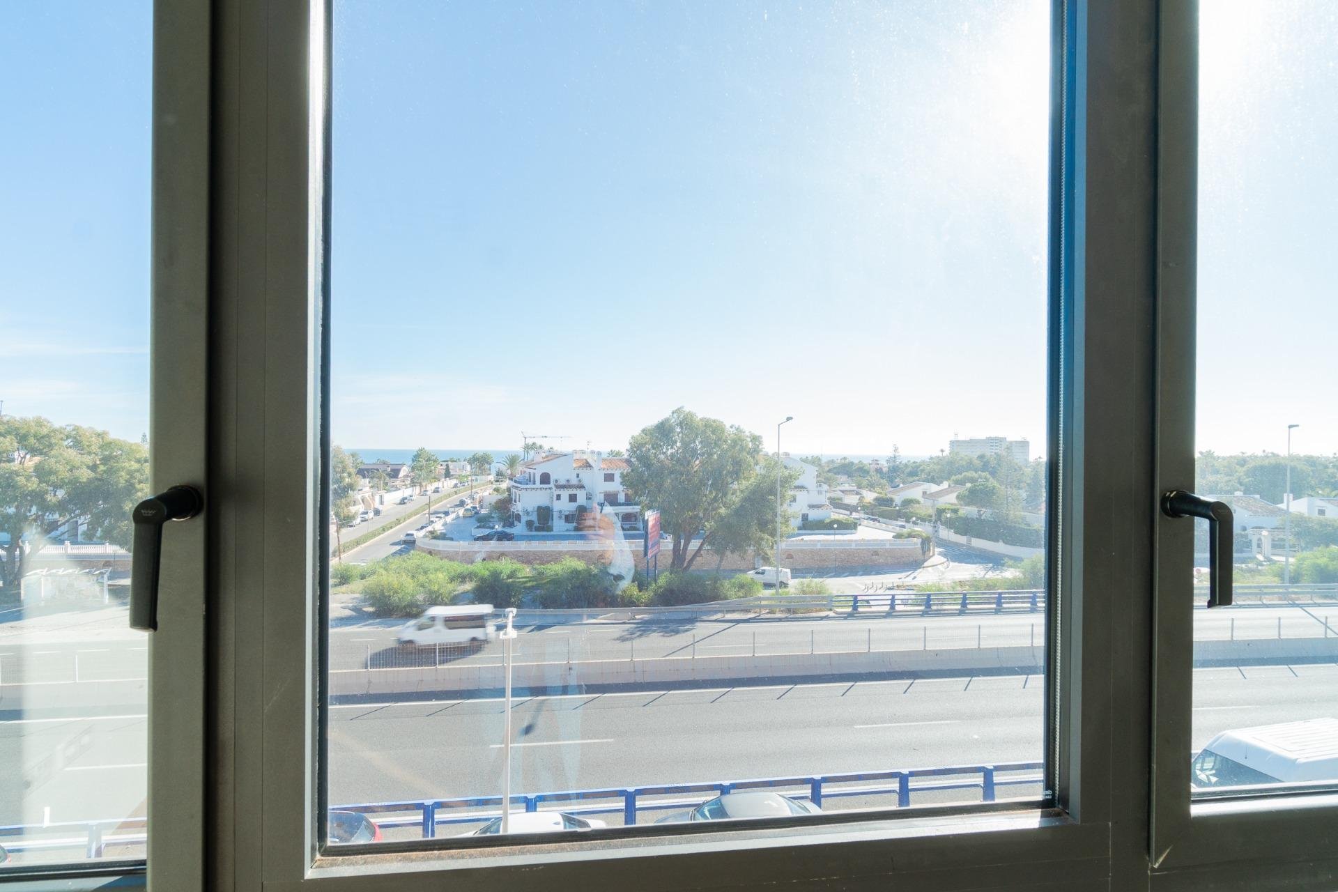 Wynajem długoterminowy - Lokal handlowy -
Orihuela Costa - Playa Flamenca