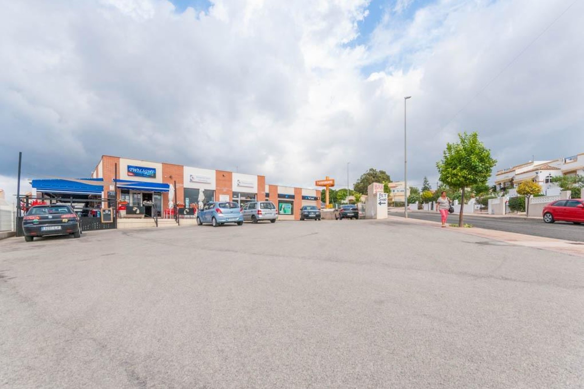 Wynajem długoterminowy - Lokal handlowy -
San Fulgencio - La Marina