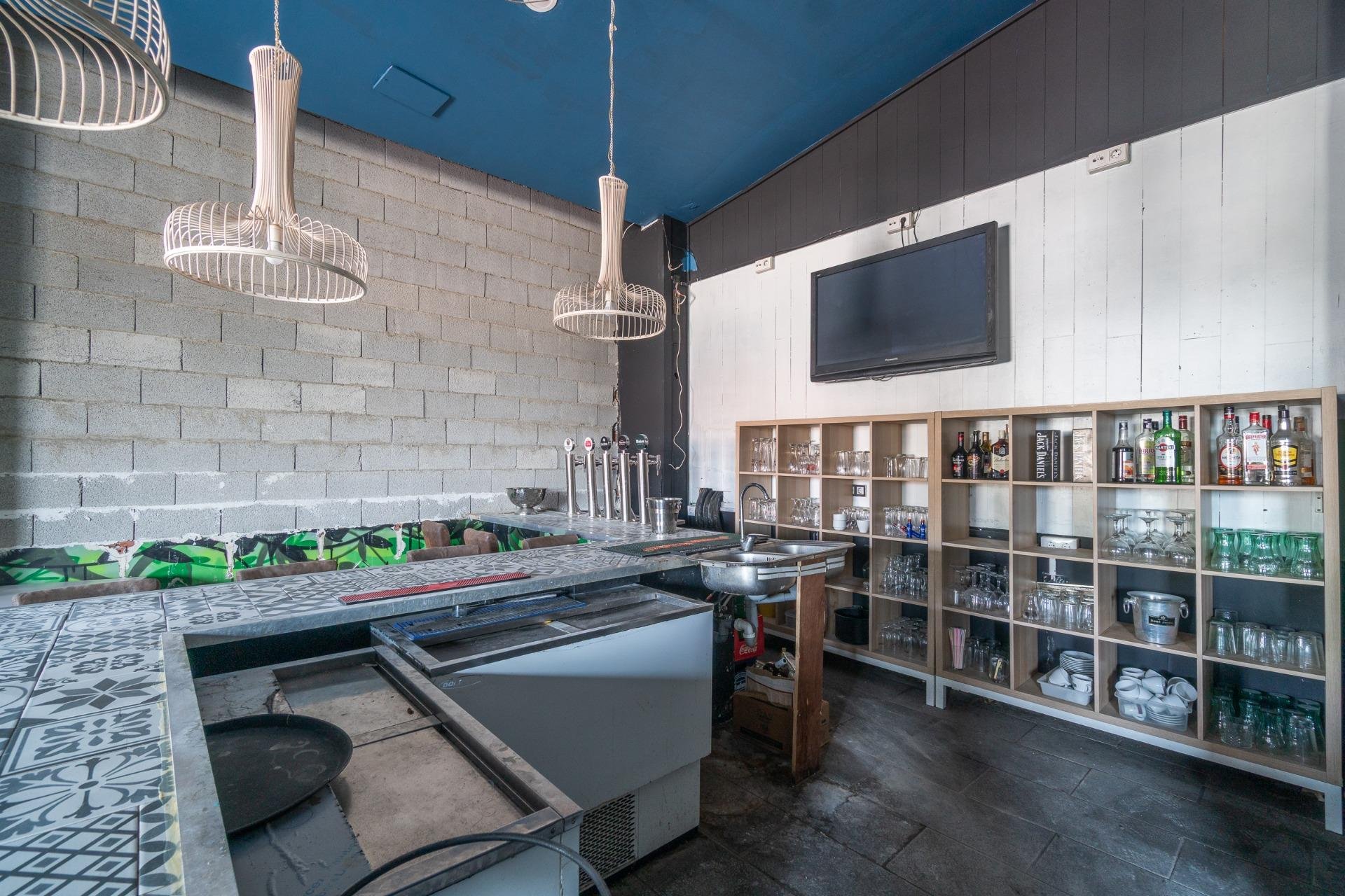 Wynajem długoterminowy - Lokal handlowy -
San Fulgencio - URB. LA MARINA